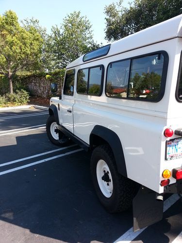 Land Rover Defender- 37k miles, image 5