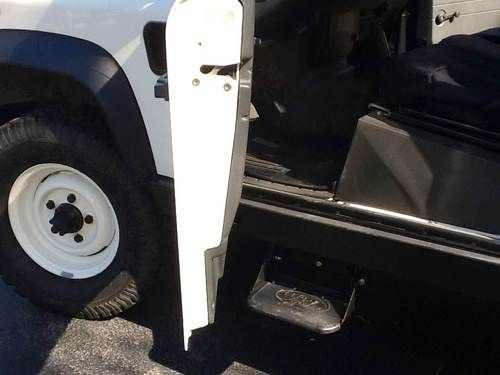 Land Rover Defender- 37k miles, image 10