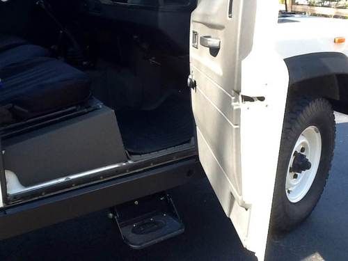 Land Rover Defender- 37k miles, image 12
