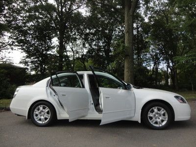 2006 Nissan Altima S, 2.5L 4-cyl, Automatic, Low Mileage, 1-owner, Carfax Report, image 9
