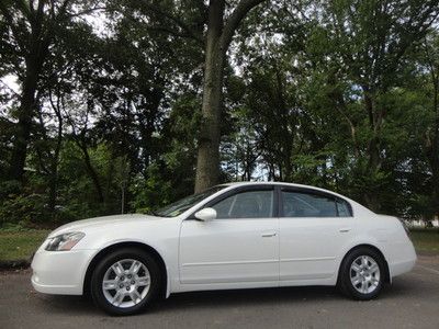 2006 Nissan Altima S, 2.5L 4-cyl, Automatic, Low Mileage, 1-owner, Carfax Report, image 16