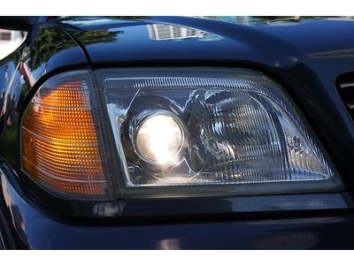 2000 Mercedes Benz SL500 designo edition, heated seats, xenon, 2 tone leather, image 19