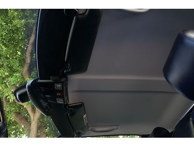 2000 Mercedes Benz SL500 designo edition, heated seats, xenon, 2 tone leather, image 95