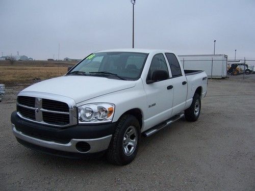 2008 dodge ram 1500 sxt crew cab *no reserve*