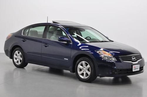 2009 nissan altima hybrid sedan  one owner/clean carfax *garage kept* gas saver!