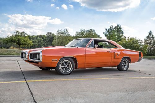 1970 coronet r/t, #'s matching hi perf 440, frame off restoration, vintage a/c