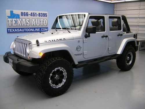 We finance!!  2007 jeep wrangler unlimited sahara 4x4 hard top lifted texas auto