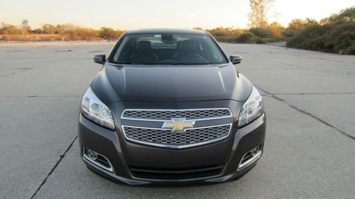 2013 chevy malibu ltz sunroof heated leather seats/ac/rear cam 8k