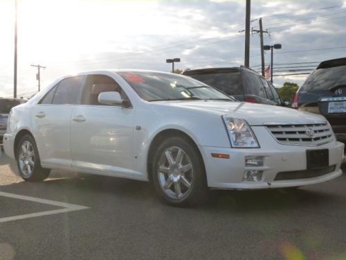 No reserve 2007 112664 miles auto v6 clean carfax white beige tan leather