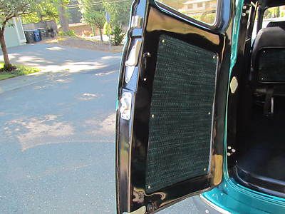 1952 Chevrolet Suburban Beautiful Restoration, image 36