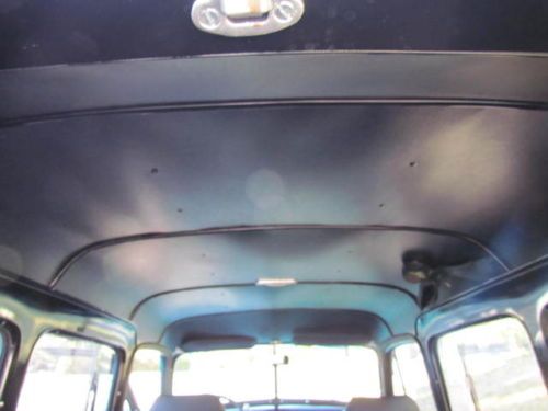 1952 Chevrolet Suburban Beautiful Restoration, image 38