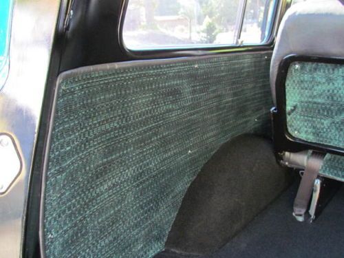1952 Chevrolet Suburban Beautiful Restoration, image 39