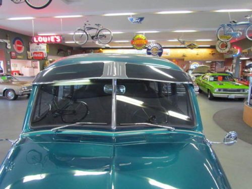 1952 Chevrolet Suburban Beautiful Restoration, image 44