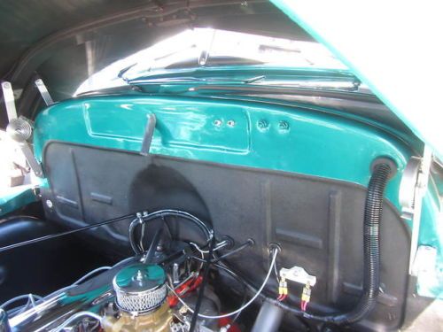 1952 Chevrolet Suburban Beautiful Restoration, image 48