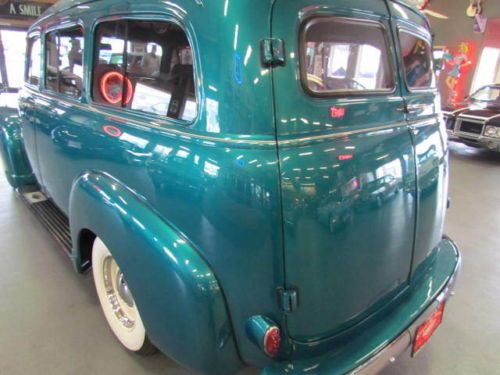 1952 Chevrolet Suburban Beautiful Restoration, image 49