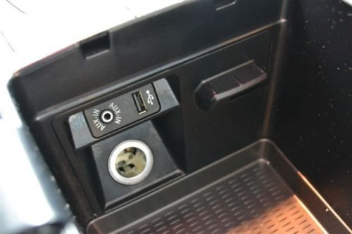 Leather Seats Bluetooth Rear Spoiler Memory Seats Used Cars Near Kansas City, image 28