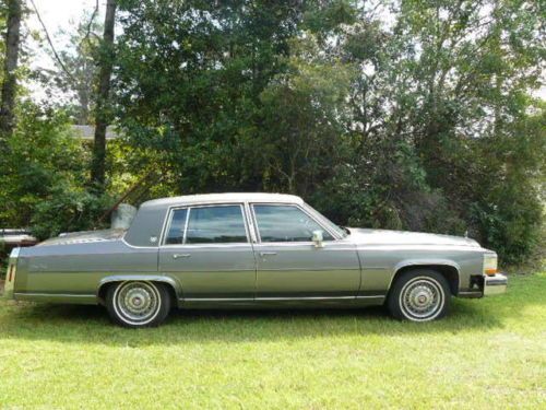 1986 cadilac fleetwood brougham