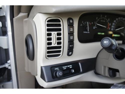 BUICK PARK AVENUE ULTRA SUPERCHARGED LOW MILES HEATED SEATS ALLOY  CONCERT SOUND, US $5,995.00, image 38