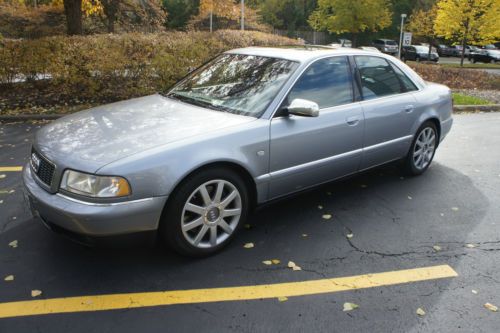 Low mileage&amp; warranty serviced 2003 audi s8