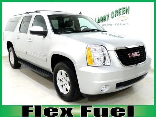 Flex fuel silver suv 5.3l v8 4x4 backup camera 3rd row seats tow hitch roof rack