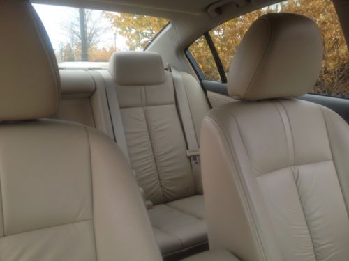 2010 Nissan Altima SL Sedan 4-Door 2.5L, image 5