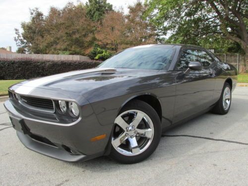 13 challenger sxt automatic 1-owner like new power seat/doors/windows