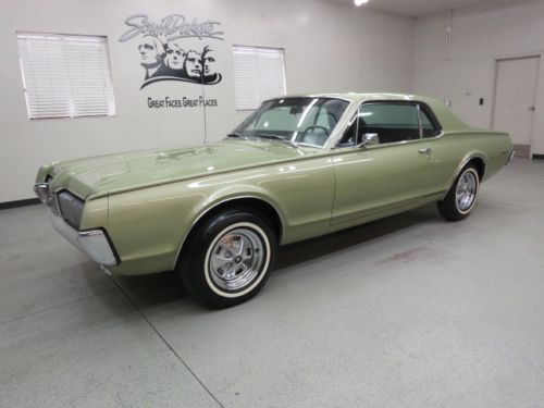 1967 mercury cougar**first year production !! 289 v-8 auto, a/c, p.s./ p.b. tilt
