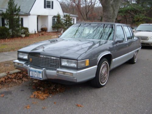1989 cadillac fleetwood&#034;one owner&#034;83,500 original miles garaged inspected excel