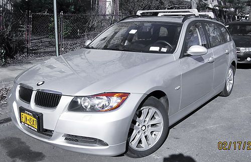 Beautiful 325xi bmw sports wagon-loaded!