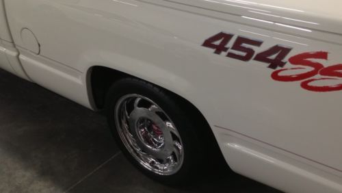 1990 Chevrolet 454SS truck, image 22