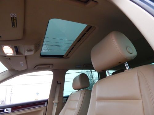 Nice 04 Volkswagon Touareg Loaded, image 22