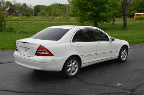 **** mercedes benz c-240  2004