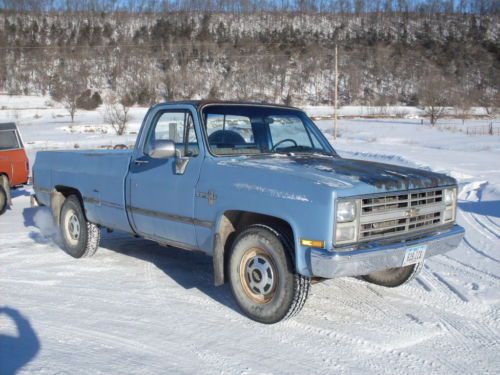 1986 scottsdale 3/4 ton pickup all original and low miles!   no reserve!