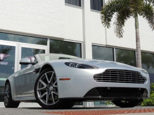 Florida garage kept vantage s roadster 1600 miles brand new condition loaded !!!