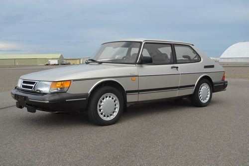 1991 saab 900 s 5-speed 72k original miles gorgeous and pristine inside and out!