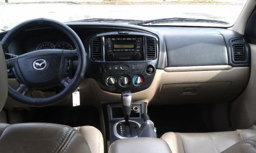 2005 mazda tribute i / loaded / runs great / awd make offer / cheap