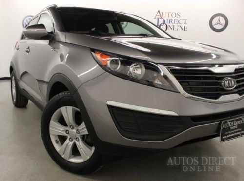 We finance 11 sportage lx awd 1 owner clean carfax factory warranty bluetooth cd