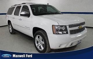 13 chevrolet suburban ltz, navigation, sunroof, dvd player, low miles!