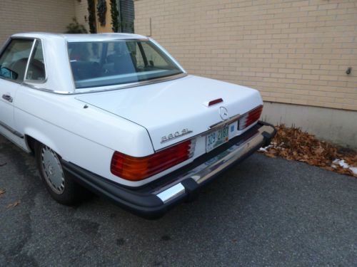 1989 Mercedes Benz 560SL, image 4