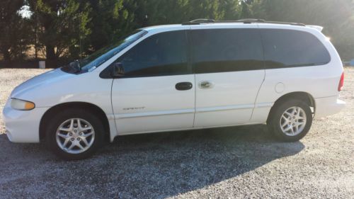 Dodge grand caravan cheapest on ebay runs and drives great needs minor tlc