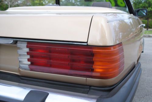 1980 MERCEDES SL450, AUT TRANS, 4.5L V8, SOFT & HARD TOP, NO RUST, NO RESERVE., image 27