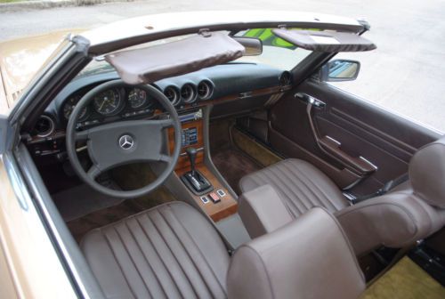 1980 MERCEDES SL450, AUT TRANS, 4.5L V8, SOFT & HARD TOP, NO RUST, NO RESERVE., image 46