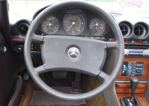 1980 MERCEDES SL450, AUT TRANS, 4.5L V8, SOFT & HARD TOP, NO RUST, NO RESERVE., image 48