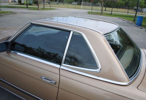 1980 MERCEDES SL450, AUT TRANS, 4.5L V8, SOFT & HARD TOP, NO RUST, NO RESERVE., image 80