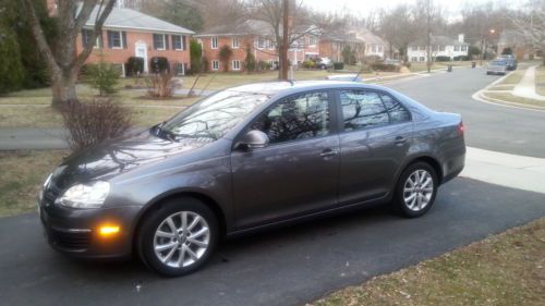 2010 volkswagen jetta se sedan 4-door 2.5l