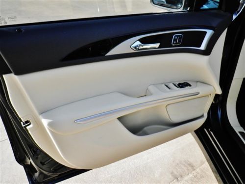 3.7L Bluetooth Leather seats Signal mirrors - Turn signal in mirrors Compass, US $33,987.00, image 7