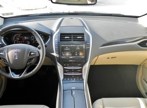 3.7L Bluetooth Leather seats Signal mirrors - Turn signal in mirrors Compass, US $33,987.00, image 19