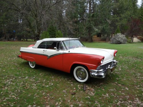 1956 ford fairlane convertible