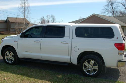 2008 toyota tundra crewmax 5.7 limited 4x4 loaded low mileage