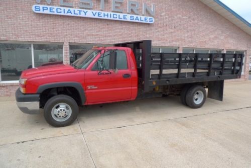 2005 chevrolet silverado 3500 stake bed truck duramax